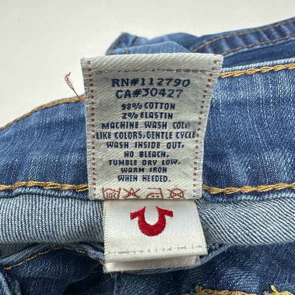 Vintage True Religion Women's Medium Wash Jeans Sz 28 Yellow Button Made in USA - Picture 5 of 5